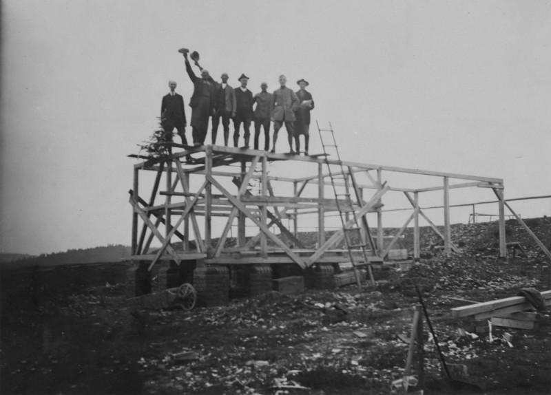 Holzhaus I - Richtfest